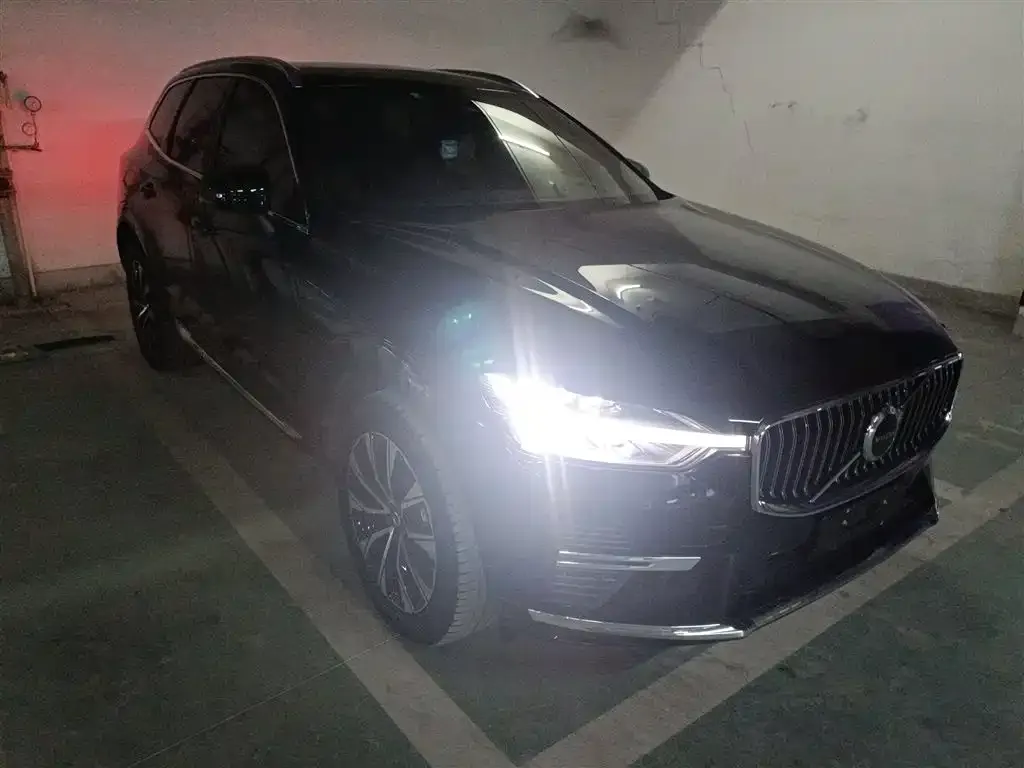 Volvo XC60 2022 из CN, фото 9