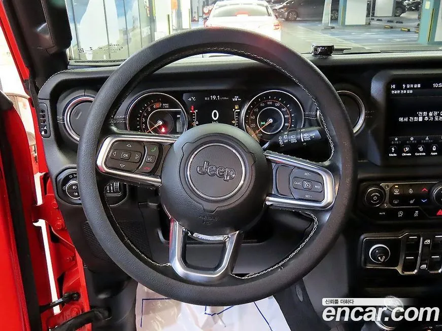Jeep Wrangler 2021 из KR, фото 8
