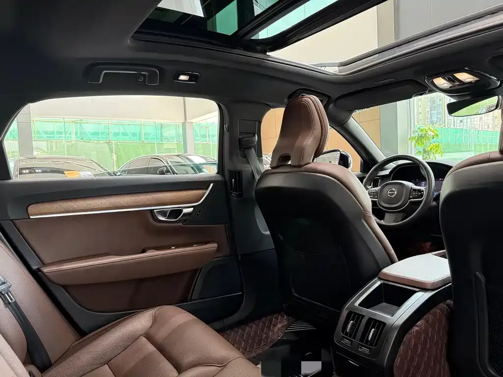 Volvo S90 2021 из CN, фото 9