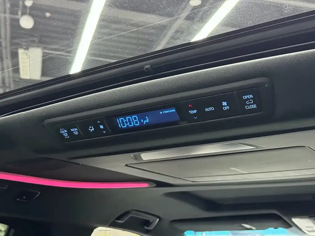 Toyota Alphard 2022 из CN, фото 4