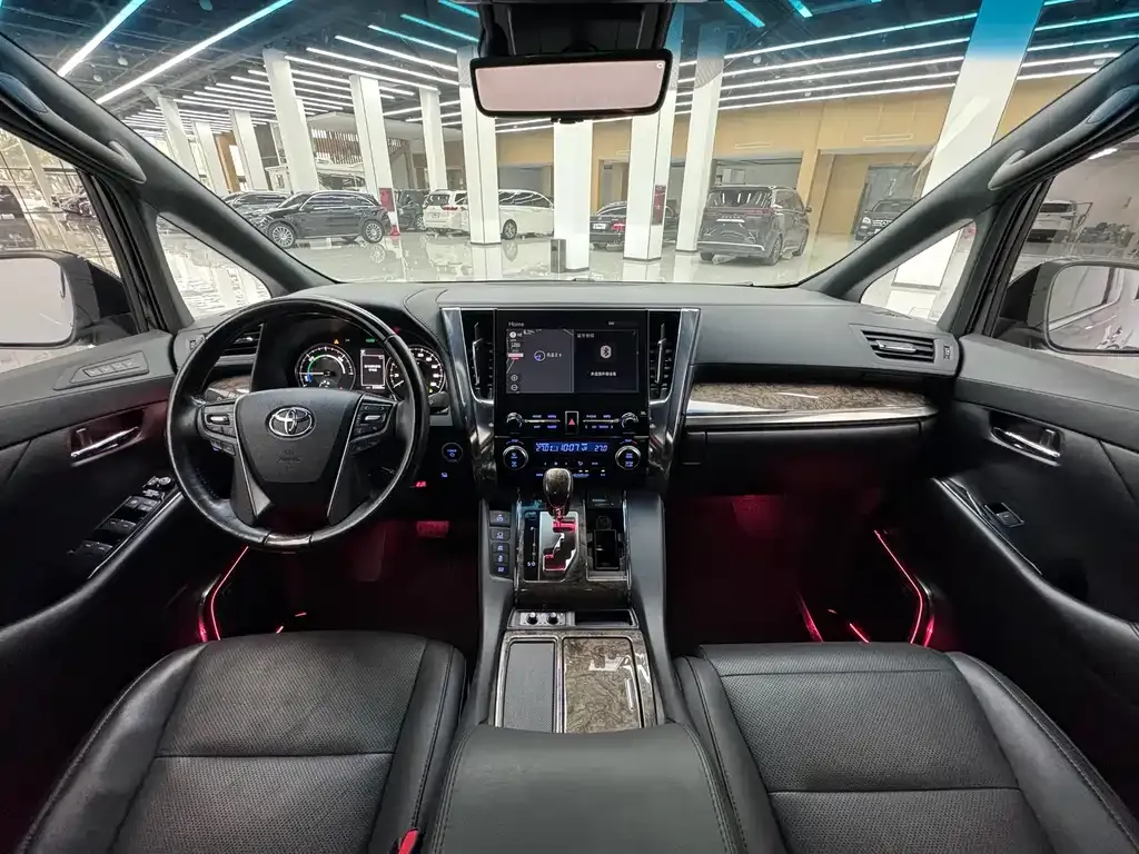 Toyota Alphard 2022 из CN, фото 7
