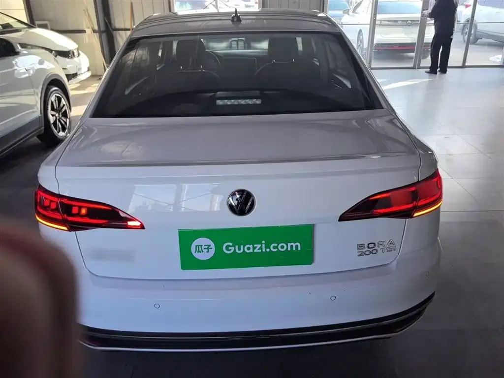 Volkswagen Bora 2024 из CN, фото 6