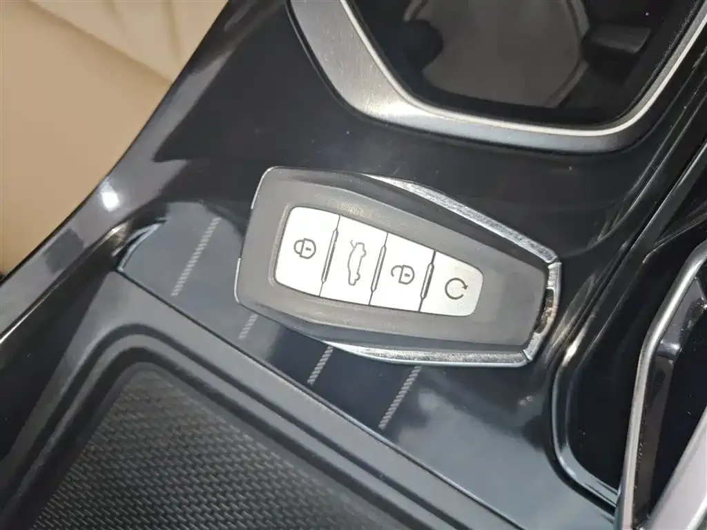 Geely Boyue L 2023 из CN, фото 7