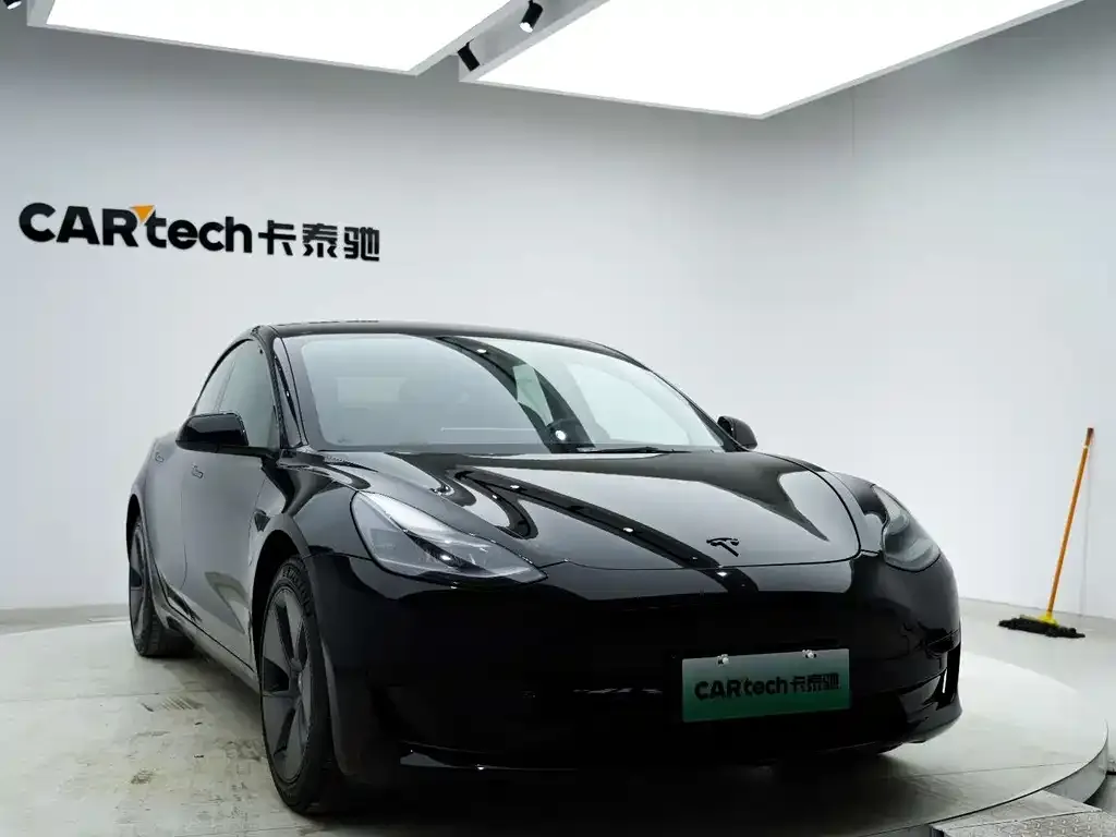 Tesla Model 3 2022 из CN, фото 10