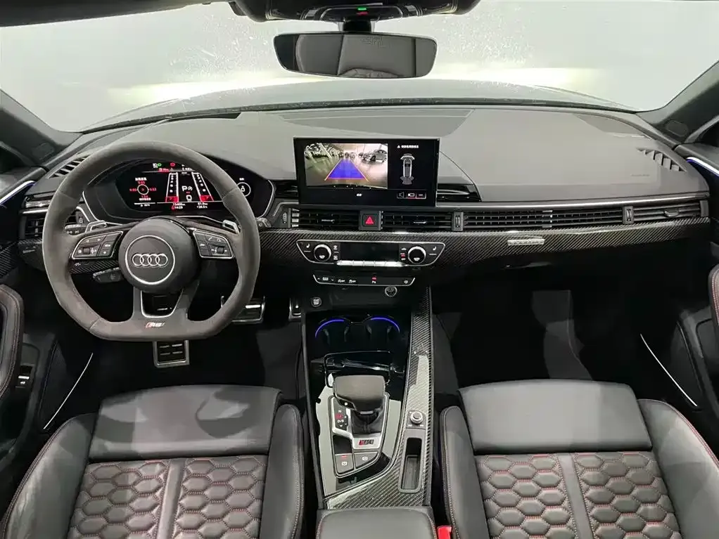 Audi RS 4 — фото 10