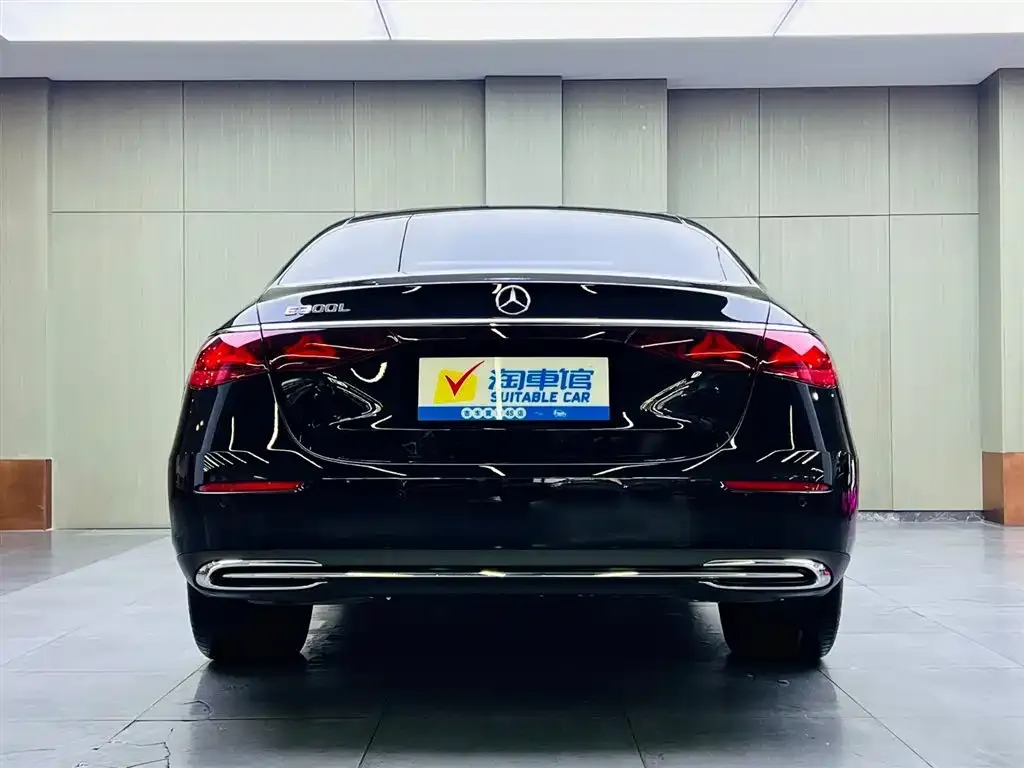Mercedes-Benz E-Class 2025 из CN, фото 2