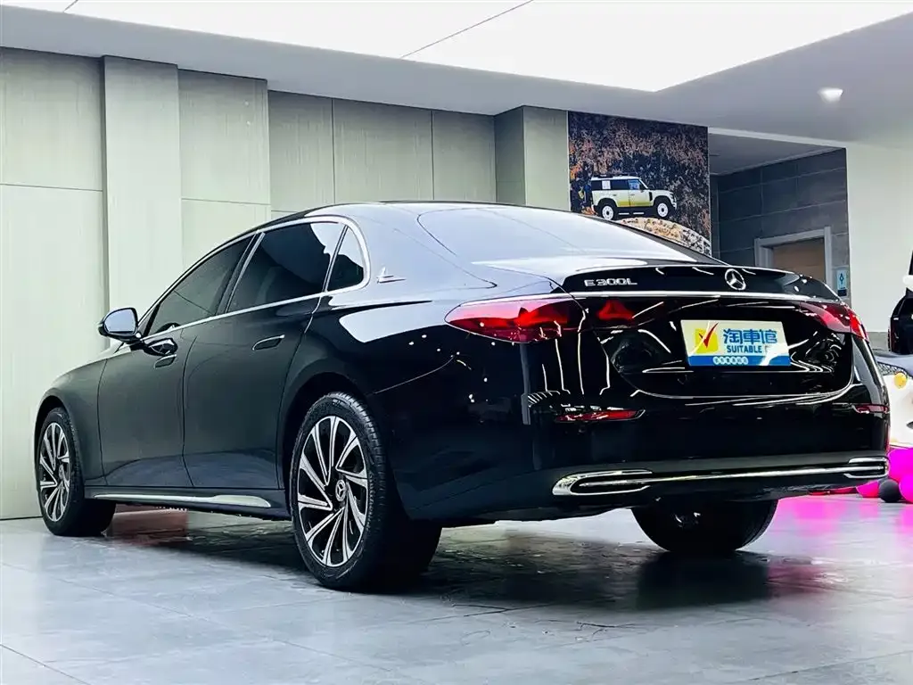 Mercedes-Benz E-Class 2025 из CN, фото 7