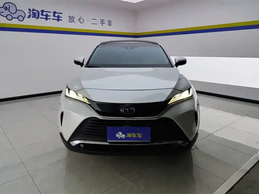 Toyota Harrier 2023 из CN, фото 5