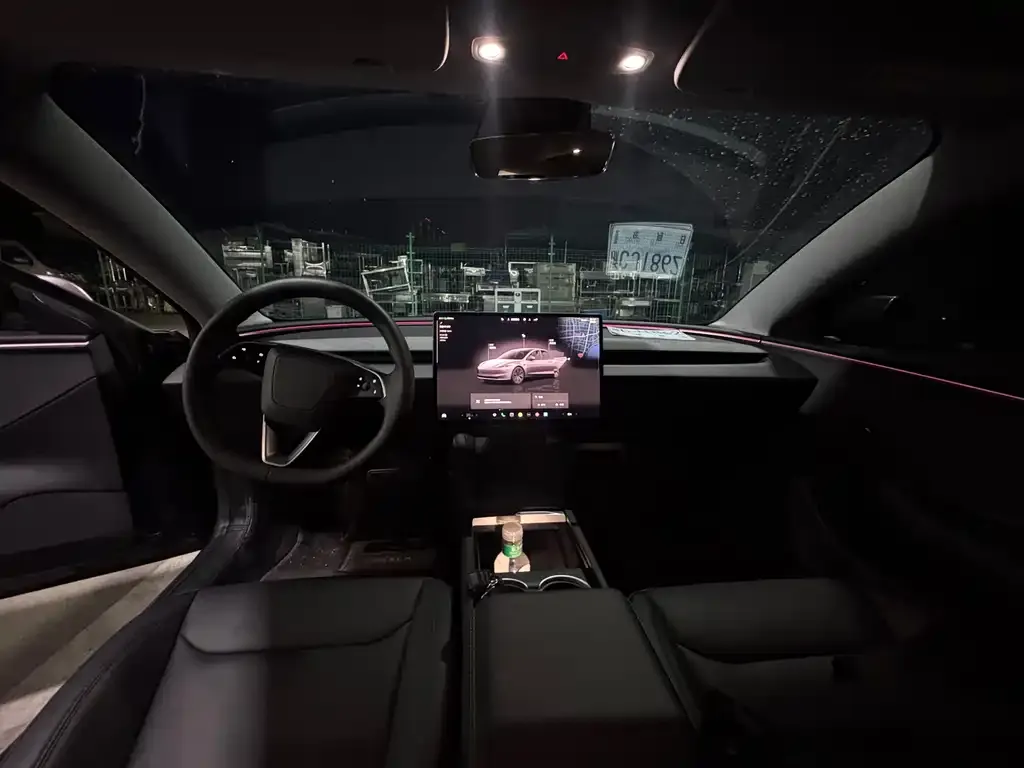 Tesla Model 3 2024 из CN, фото 9