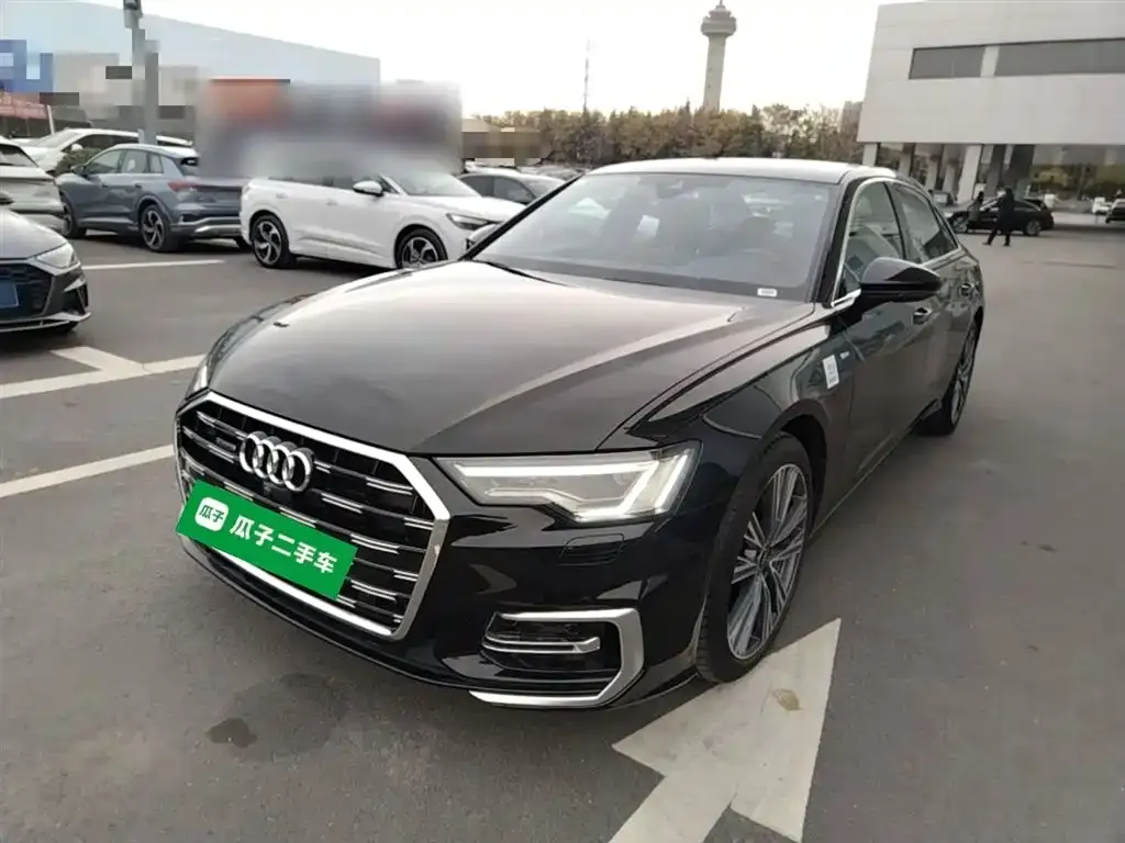 Audi A6L 2025 из CN, фото 1