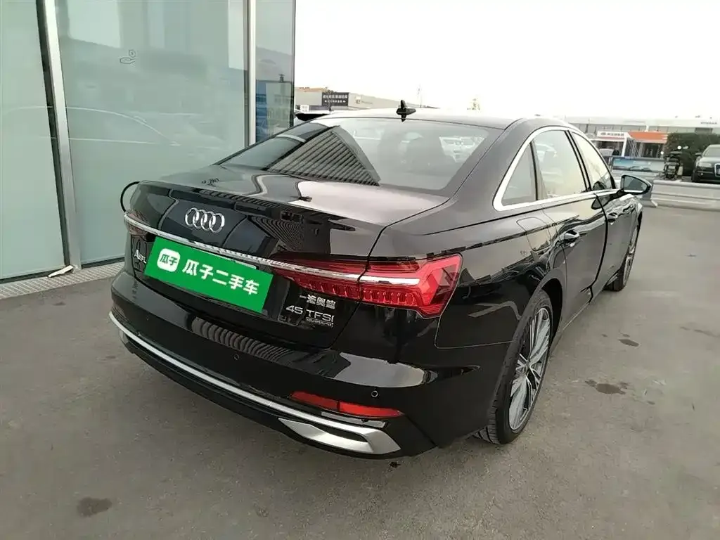 Audi A6L 2025 из CN, фото 6