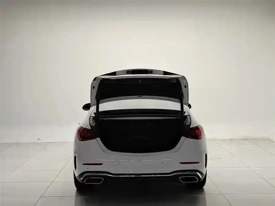 Mercedes-Benz C-Class 2023 из CN, фото 4