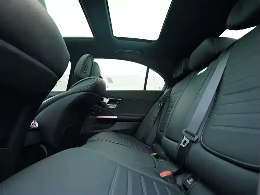 Mercedes-Benz C-Class 2023 из CN, фото 9