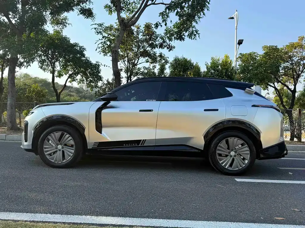 Lynk & Co 08 EM-P 2024 из CN, фото 5