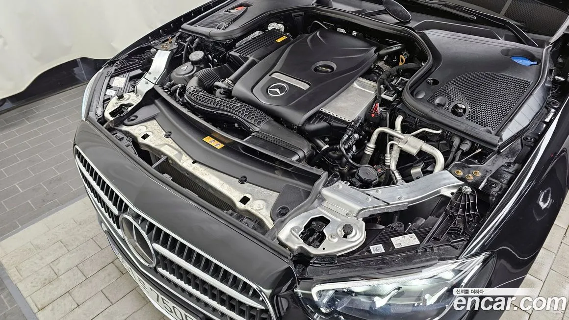 Mercedes-Benz E-Class 2023 из KR, фото 10