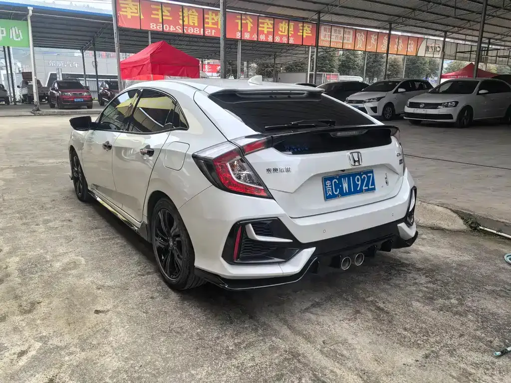 Honda Civic — фото 10