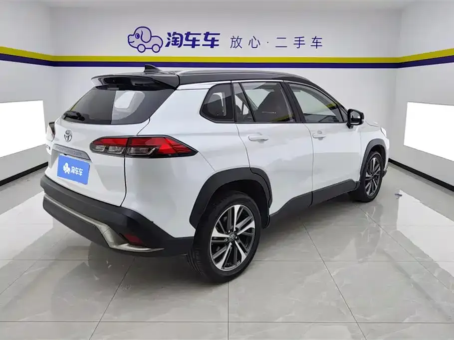 Toyota Frontlander 2022 из CN, фото 3