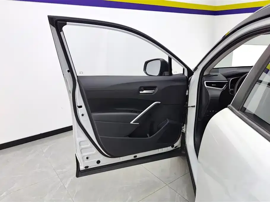 Toyota Frontlander 2022 из CN, фото 7