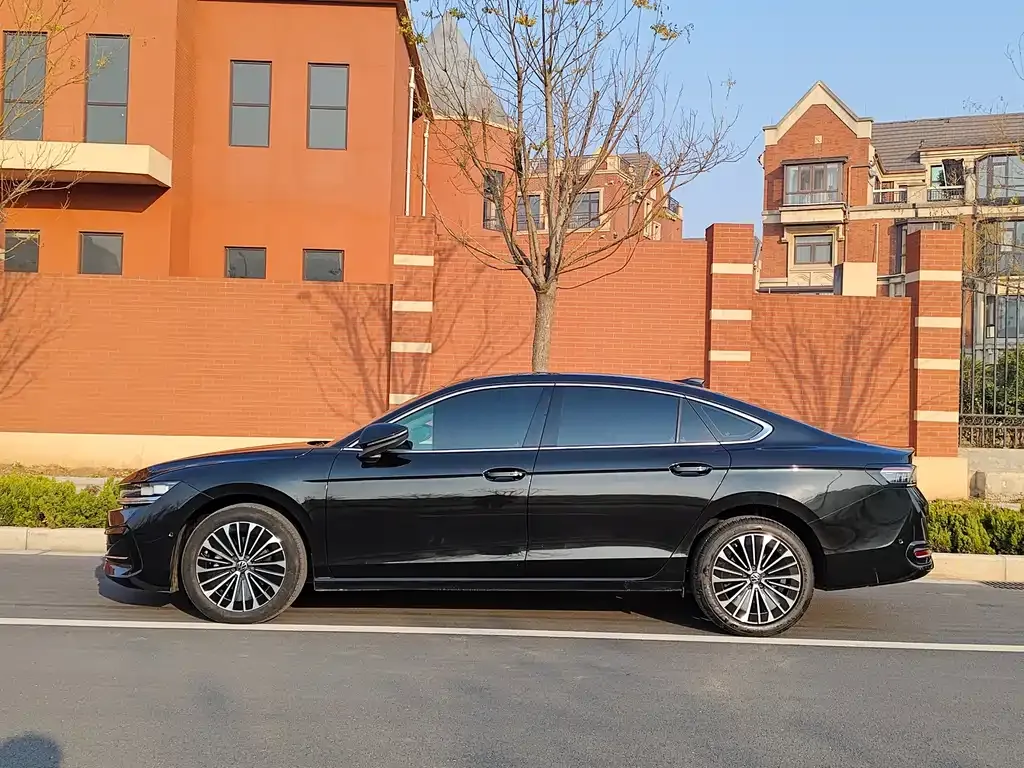 [object Object] Magotan 2024 из CN, фото 4