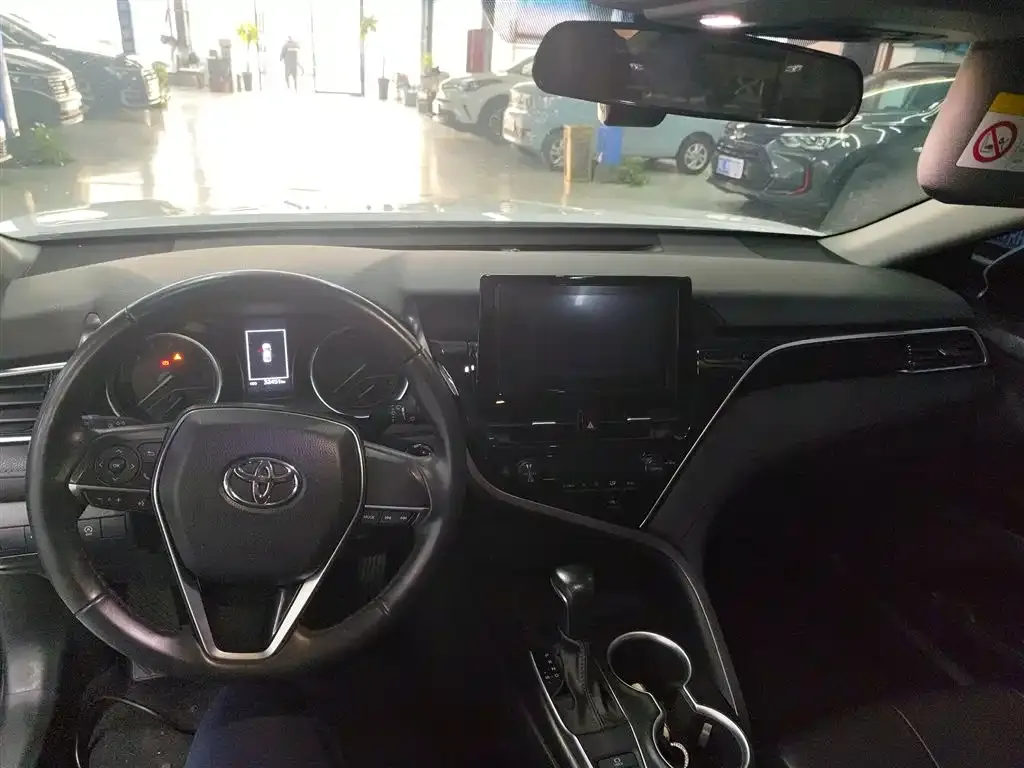 Toyota Camry 2023 из CN, фото 10