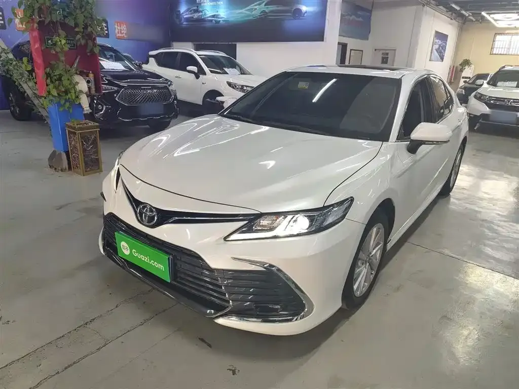 Toyota Camry 2023 из CN, фото 6