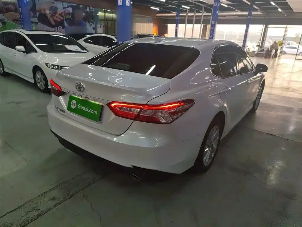 Toyota Camry 2023 из CN, фото 4