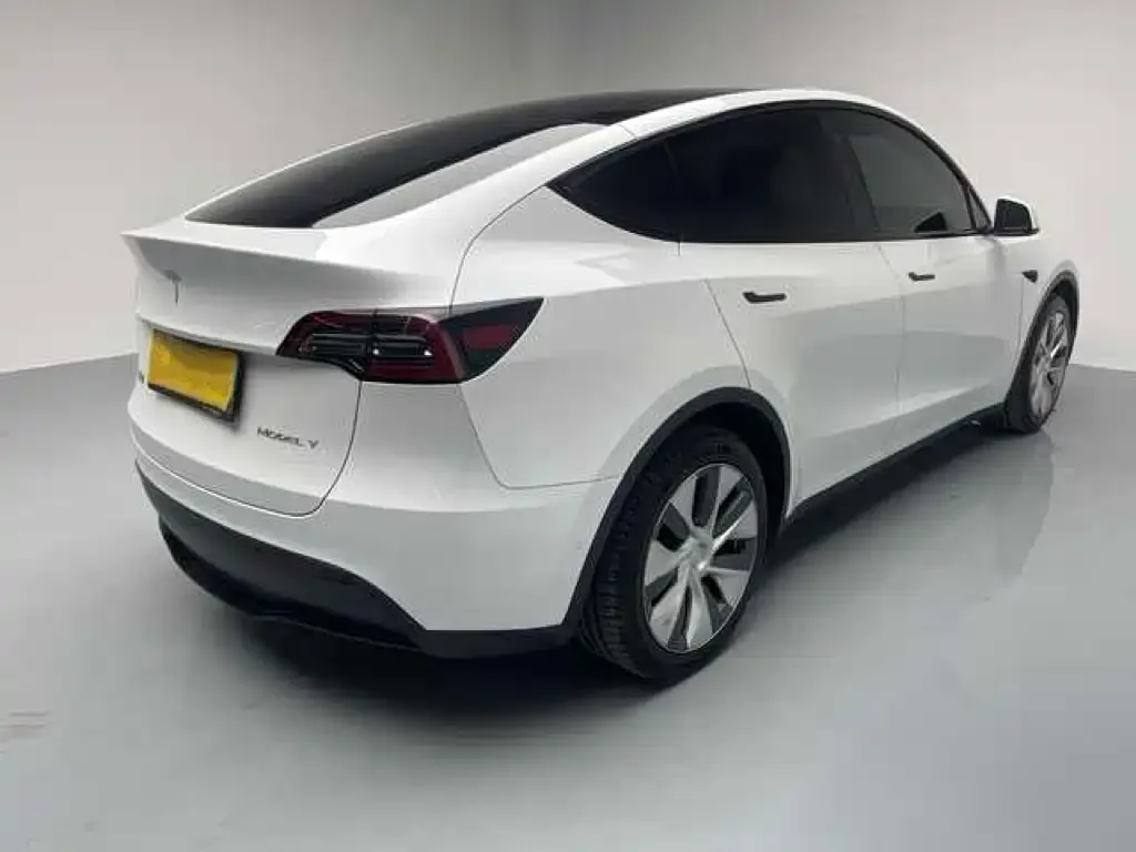Tesla Model Y 2022 из CN, фото 4