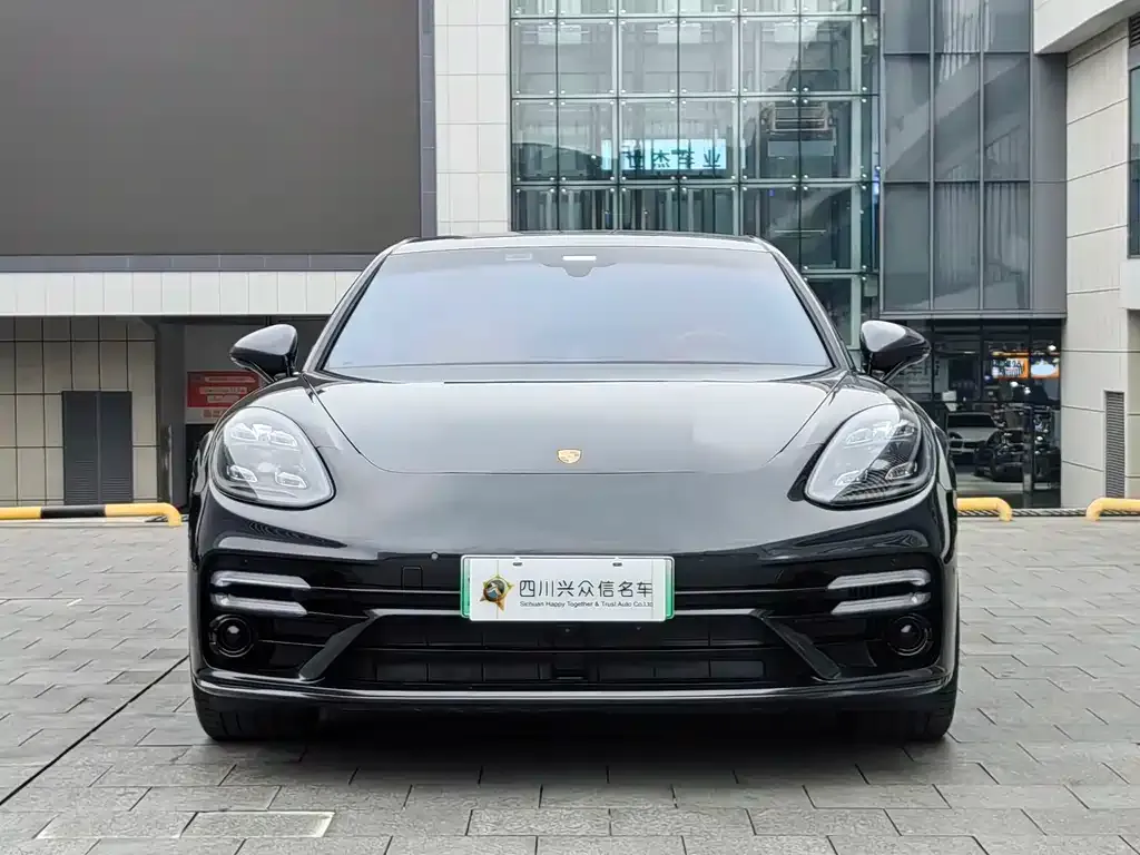 Porsche Panamera Hybrid 2023 из CN, фото 2