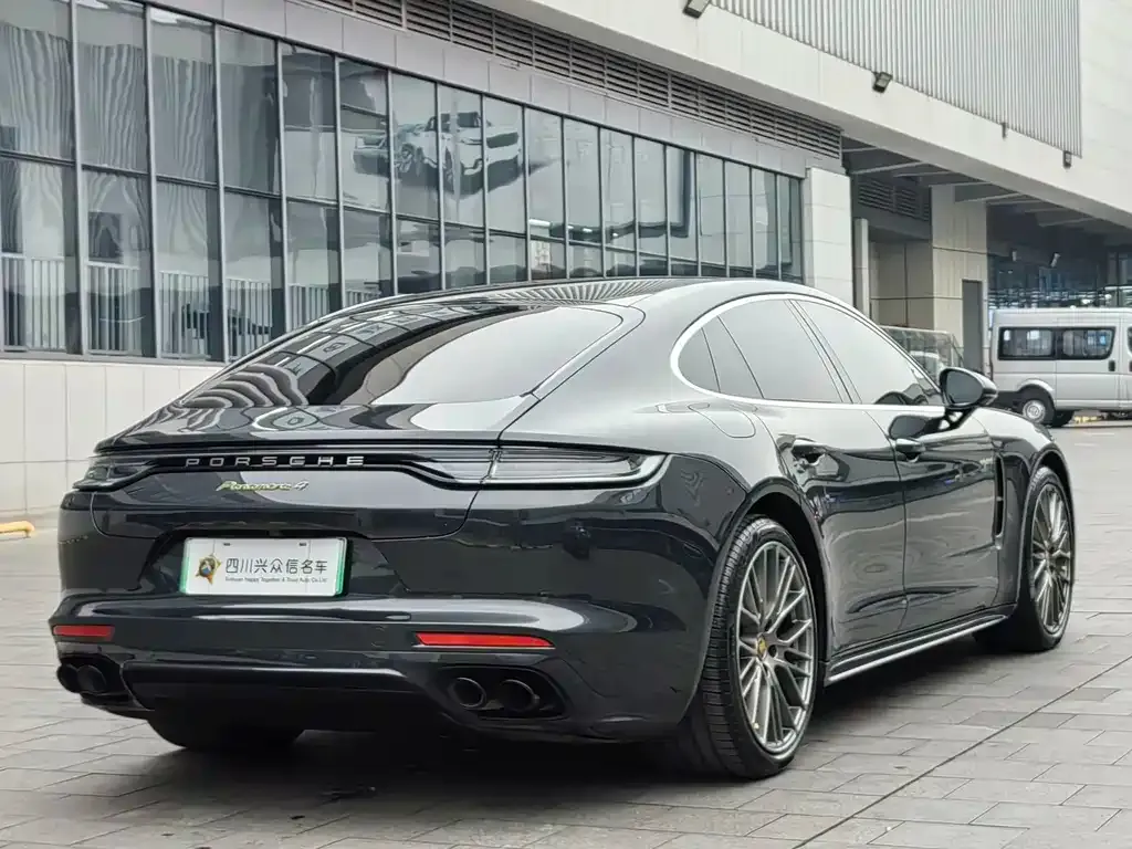 Porsche Panamera Hybrid 2023 из CN, фото 7