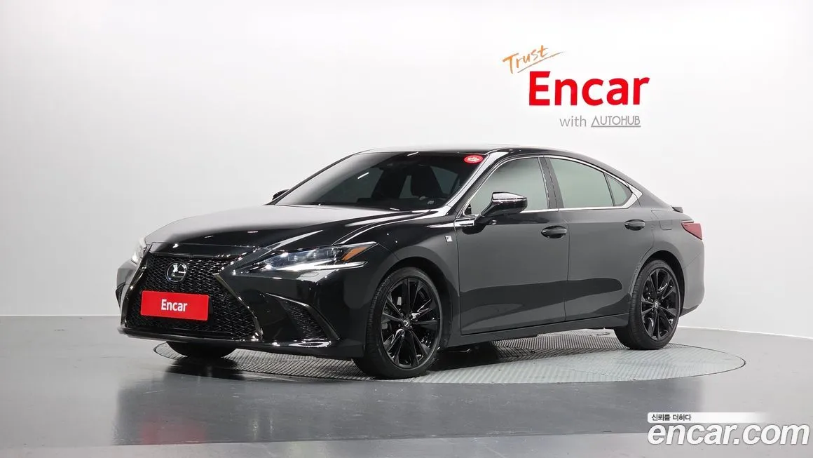 Lexus ES 2023 из KR, фото 1