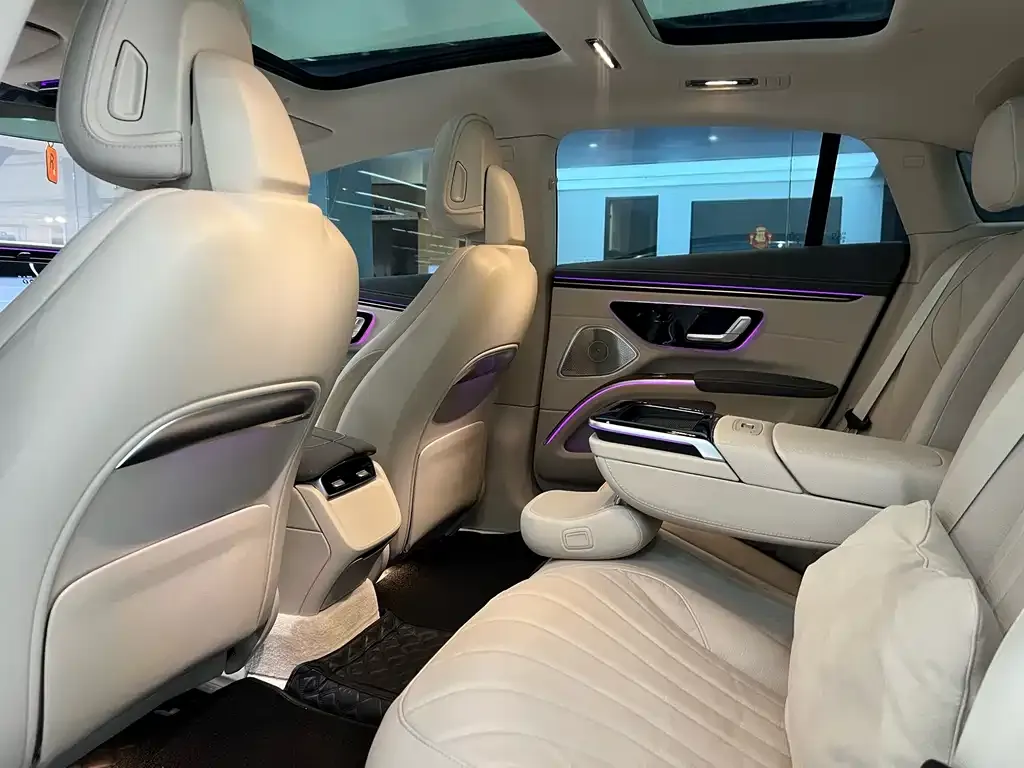 Mercedes-Benz EQS 2024 из CN, фото 3