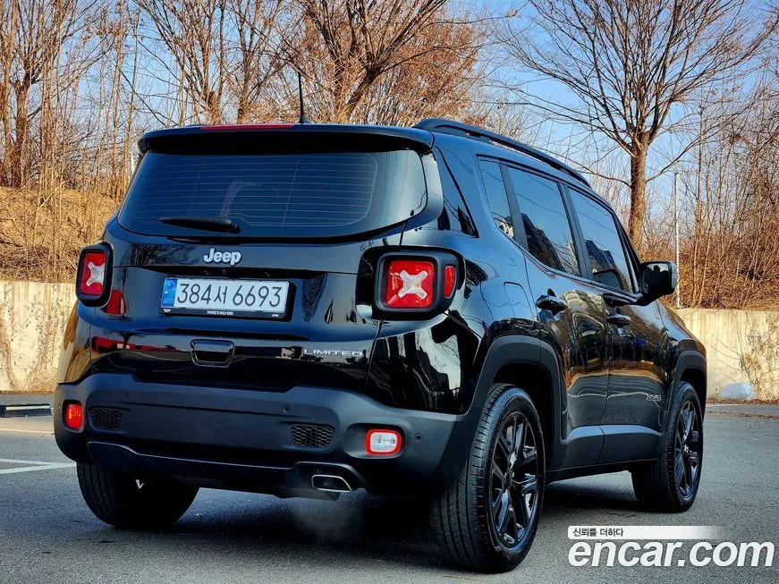 Jeep Renegade 2022 из KR, фото 9