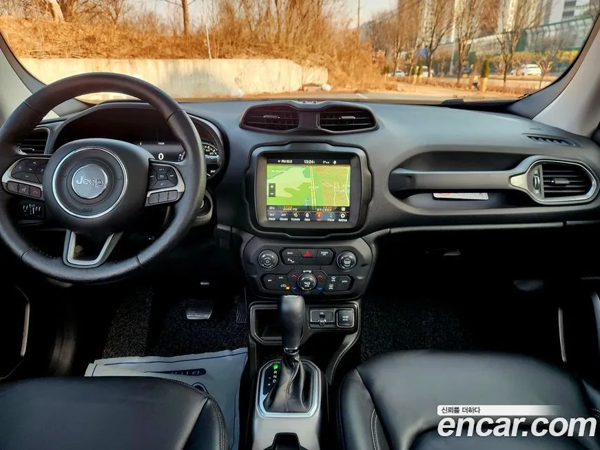 Jeep Renegade 2022 из KR, фото 3