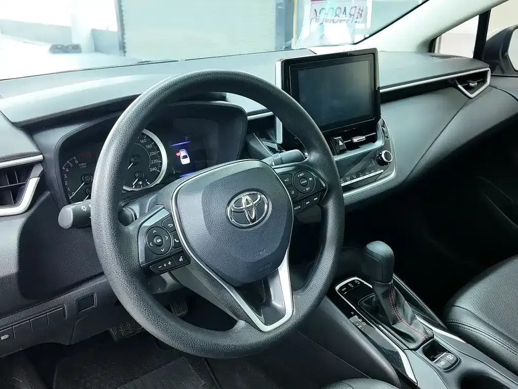 Toyota Corolla 2021 из CN, фото 8