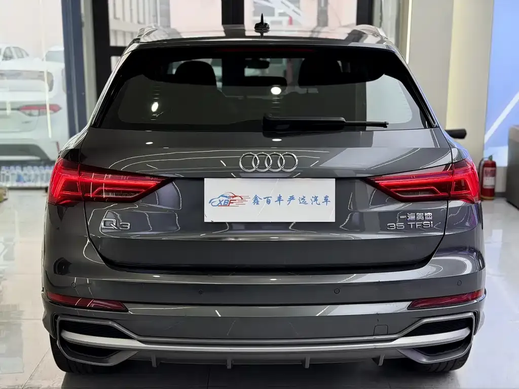 Audi Q3 2023 из CN, фото 9