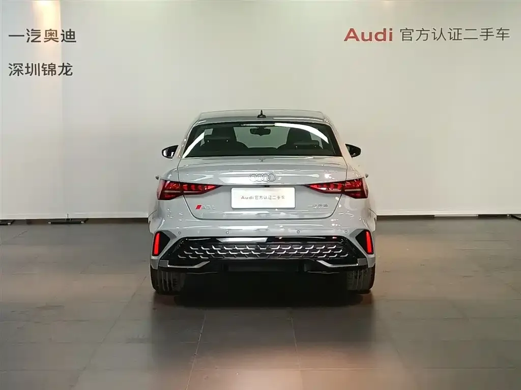 Audi A3 2024 из CN, фото 2
