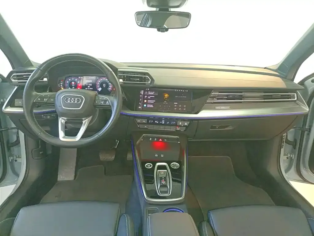 Audi A3 2024 из CN, фото 3