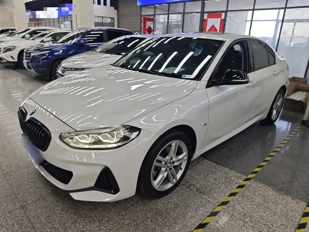 BMW 1 Series 2022 из CN, фото 2