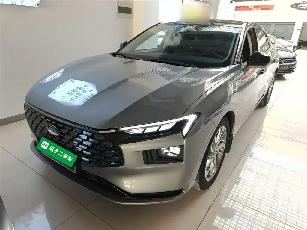 Ford Mondeo 2023 из CN, фото 1