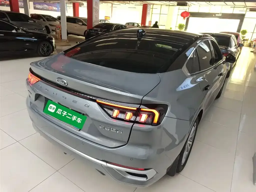 Ford Mondeo 2023 из CN, фото 4