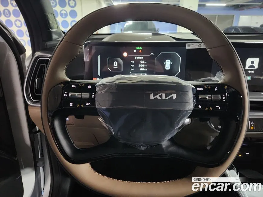 Kia Sorento — фото 8