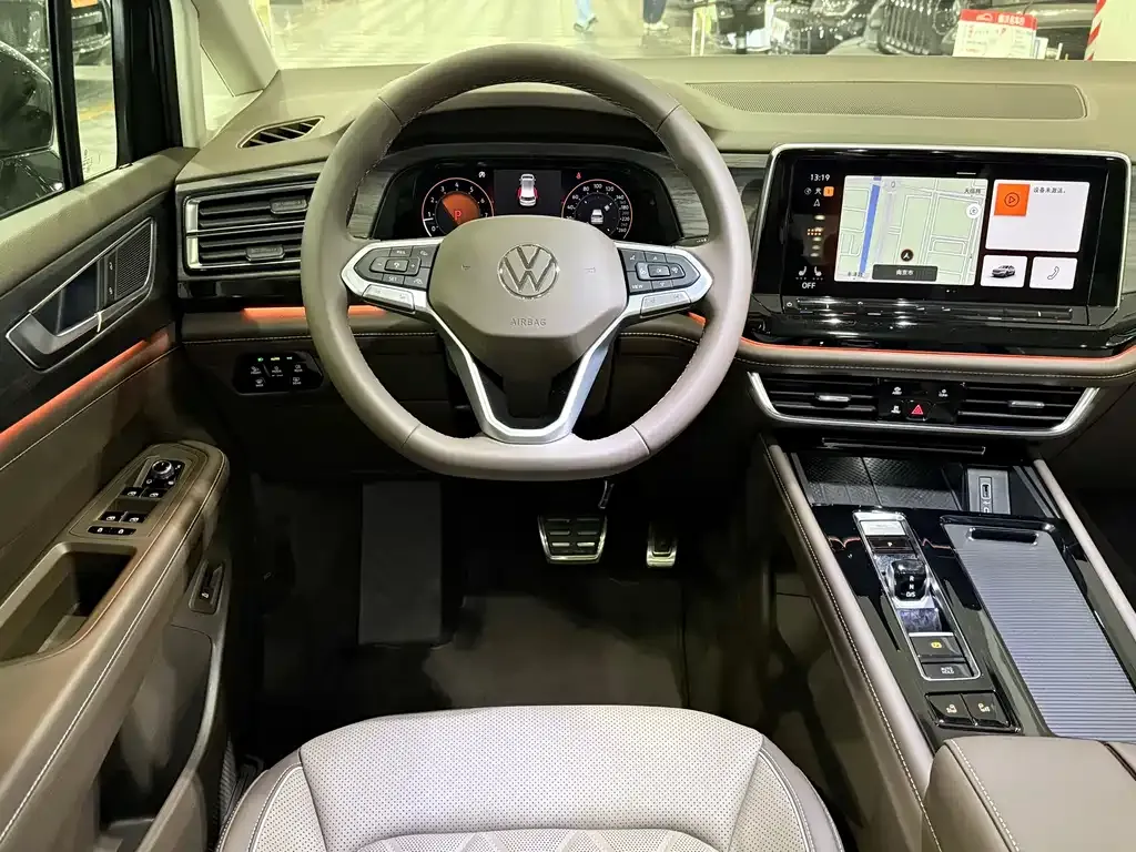 Volkswagen Viloran 2024 из CN, фото 3