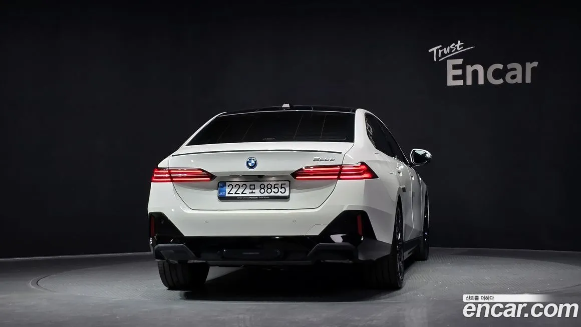 BMW 5-Series 2025 из KR, фото 4