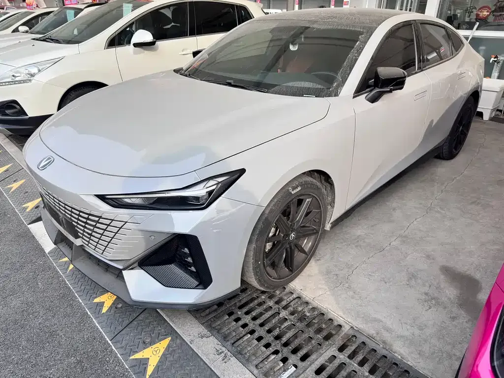 Changan UNI-V 2022 из CN, фото 1