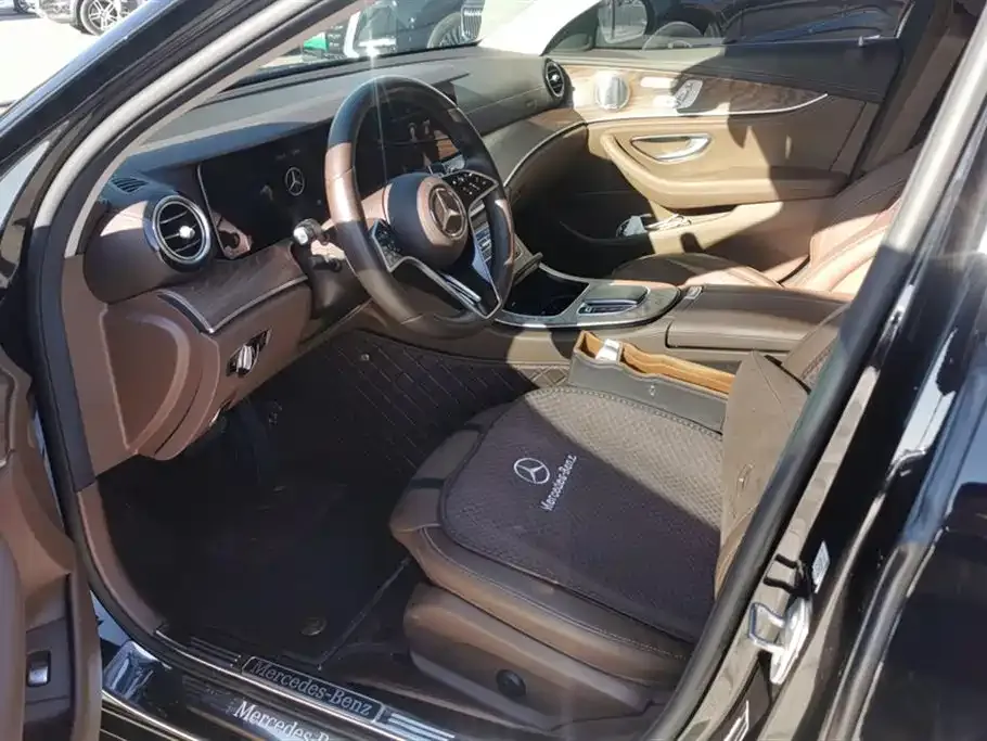 Mercedes-Benz E-Class 2023 из CN, фото 8