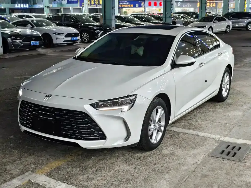 Buick Regal 2023 из CN, фото 1