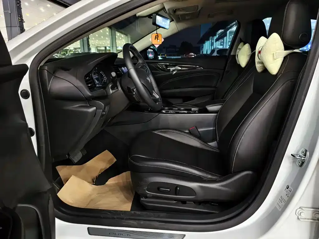 Buick Regal 2023 из CN, фото 9