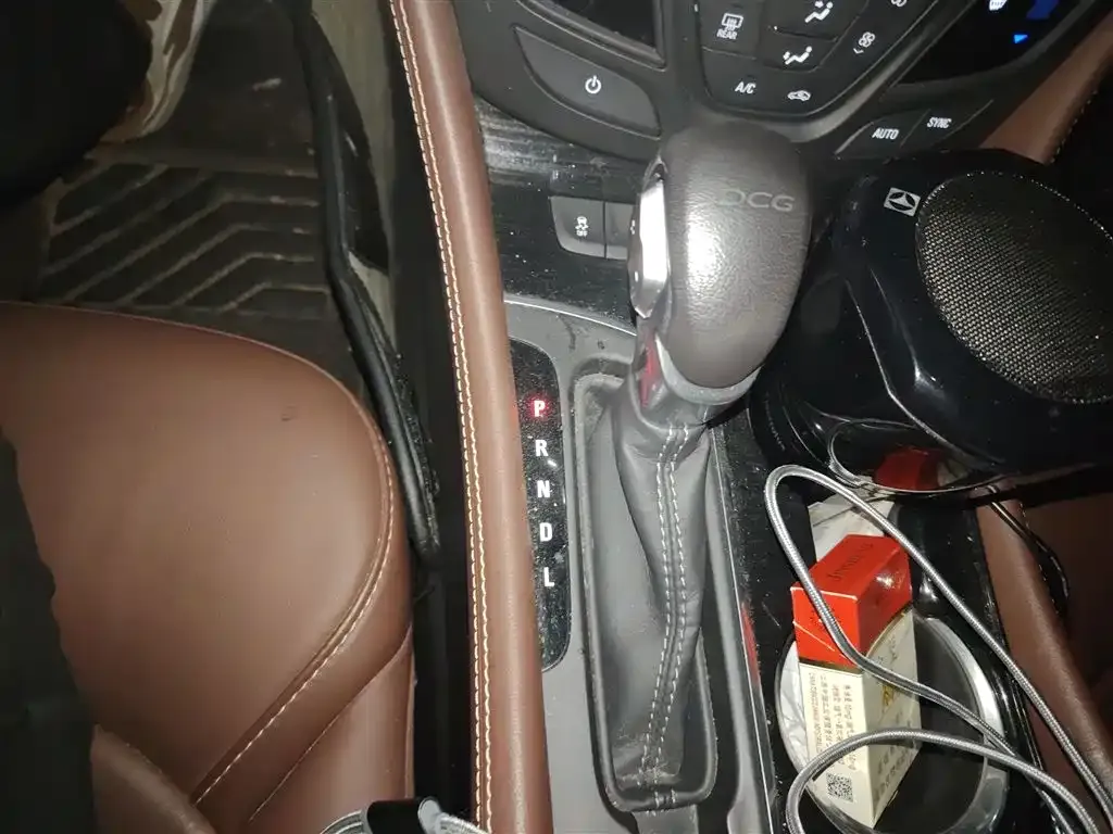Buick Envision Plus — фото 7