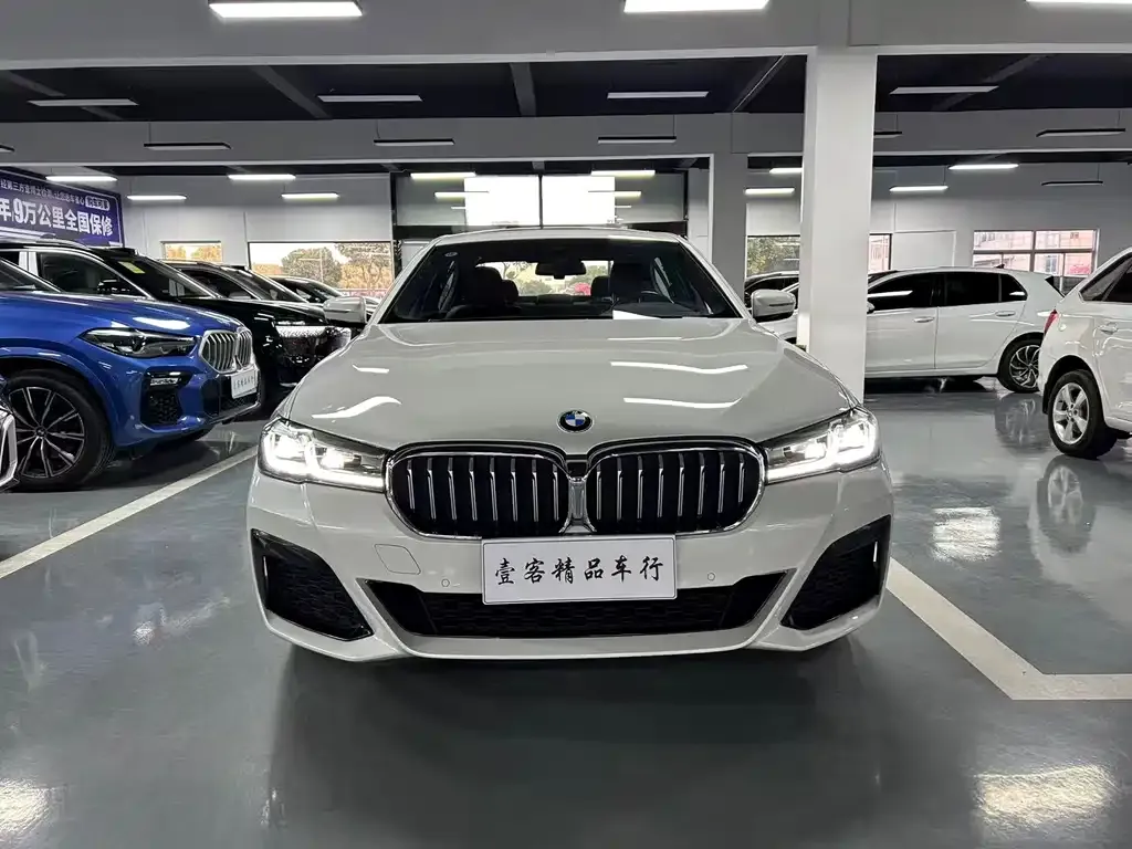 BMW 5 Series — фото 2