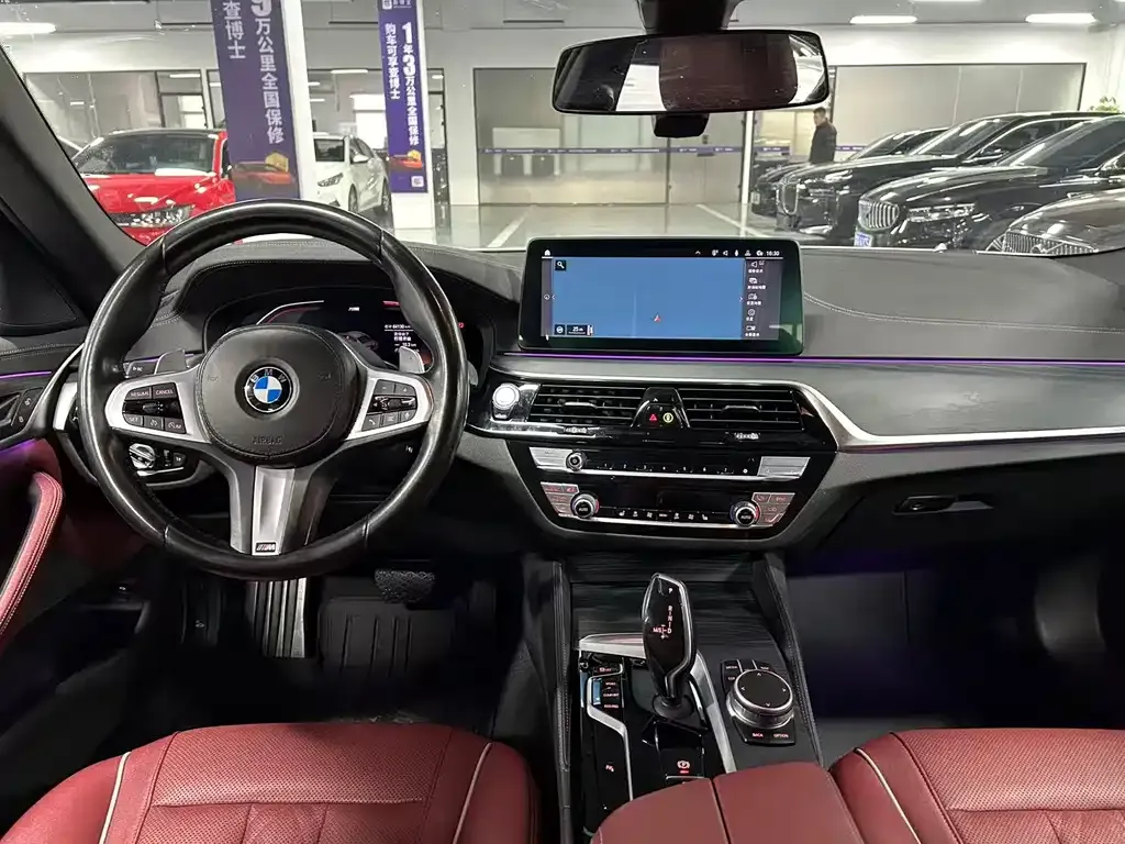 BMW 5 Series — фото 10
